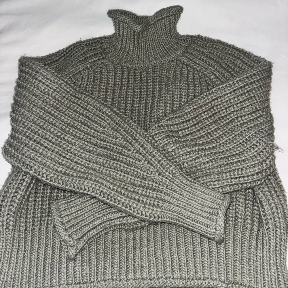 H&M Women's Turtleneck Sweater